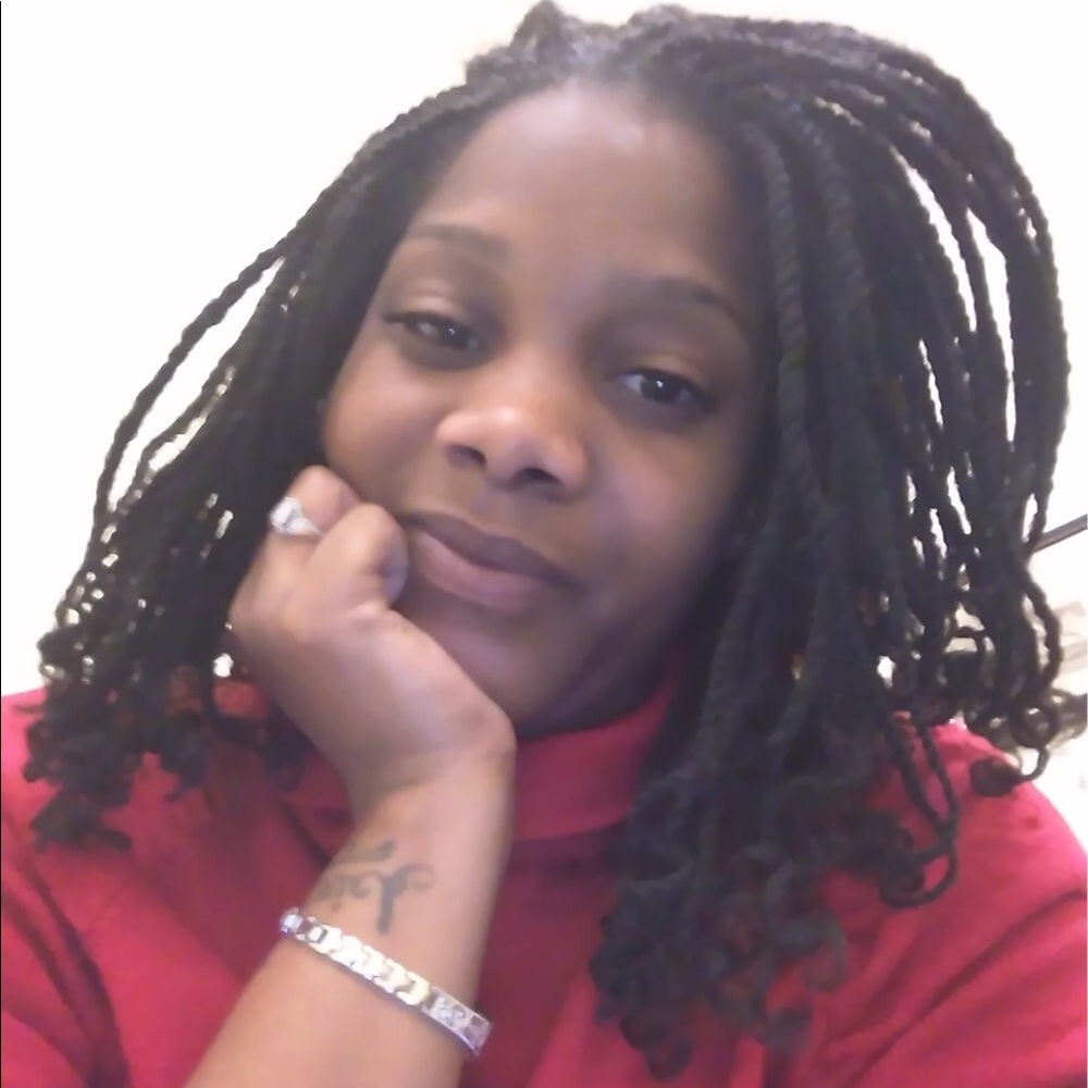 Meet your Posher, Sabrina